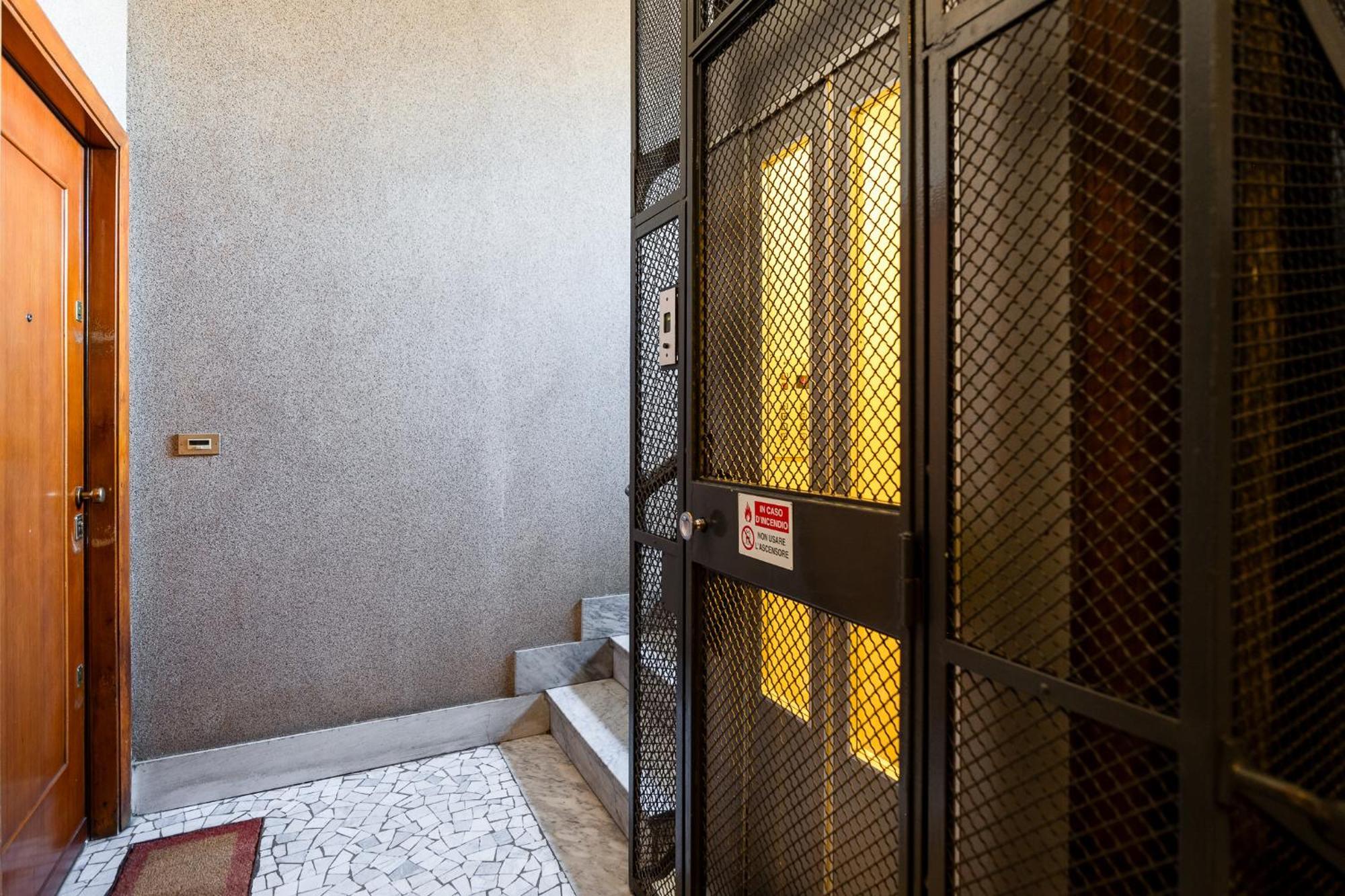 Appartamenti In Centro - Biancospino Apartments Milano Eksteriør billede